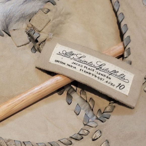 AllSaints Spitalfields Cattaro Vest - Picture 6 of 7